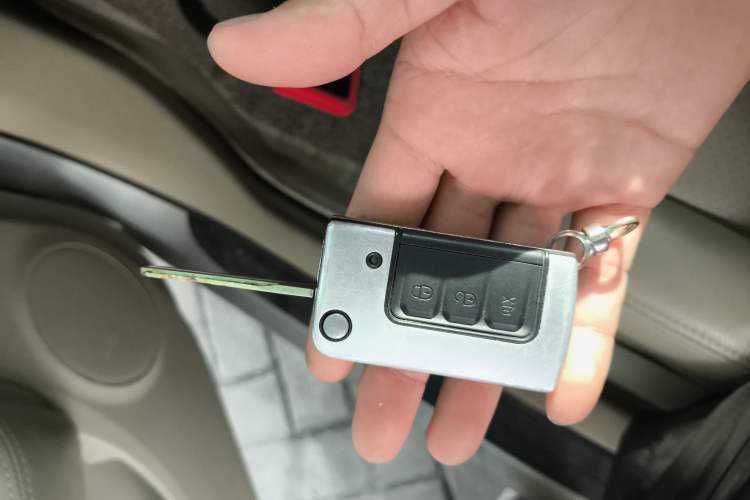 Used Nissan Sylphy 2012 Classic 1.6XE Automatic Comfort Edition
