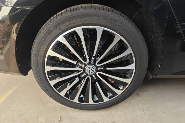 Used Volkswagen Passat 2016 330TSI DSG Prestige Edition
