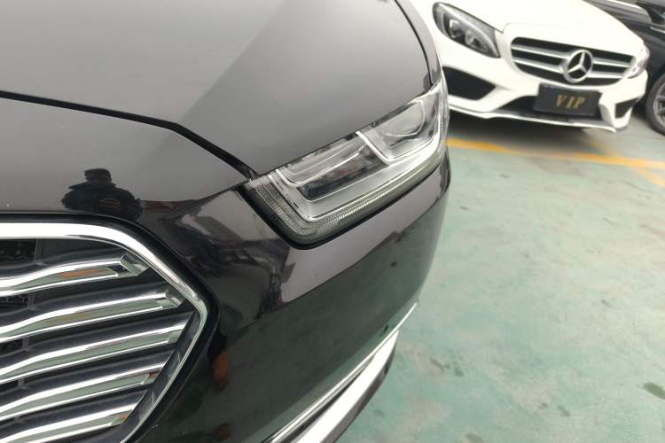 Used Ford Taurus 2017 EcoBoost 245 Luxury Model