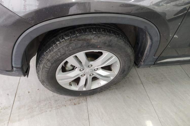 Used Changan CS75 2017 Shangkui Edition 1.5T Manual Fengxiang Model
