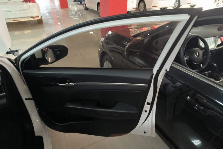 Used Hyundai Elantra 2019 1.5L CVT ZhiXuan – Elite Version
