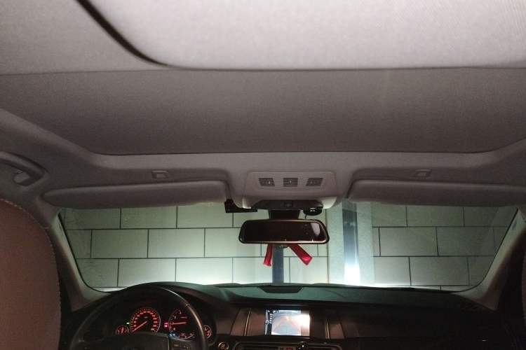 Used BMW 5 Series 2014 520Li Elegant Model