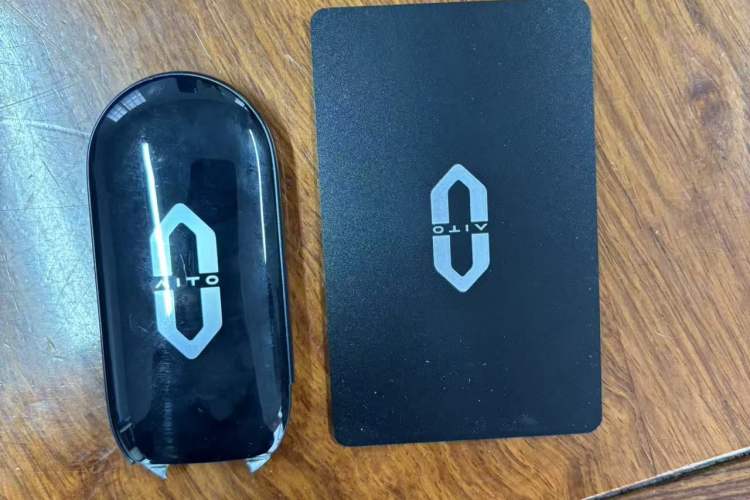 Used Hima AITO M7 2024 1.5T Intelligent Driving Rear-Drive Pro Version 5 Seats
