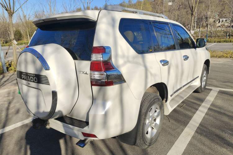 Used Toyota Prado 2014 2700 TX 7-Seater Middle East Version
