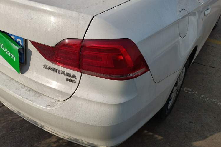 Used Volkswagen Santana 2016 1.6L Manual Fashion Edition