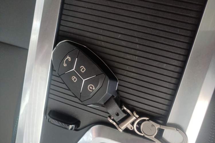 Used Lynk & Co 01 2017 2.0T Two-Wheel Drive Zhaopu Version
