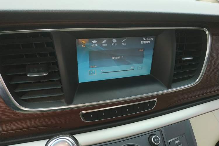 Used Buick GL8 2014 3.0L GT Luxury Business Haoya Edition
