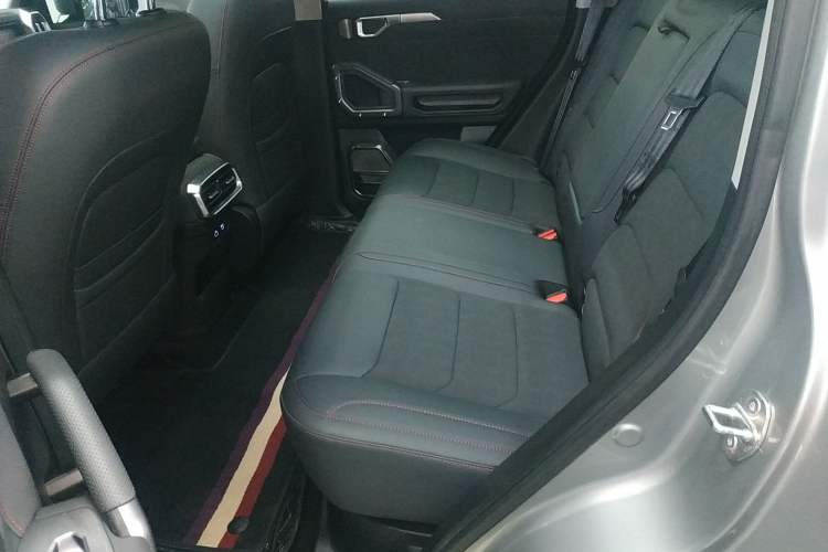 Used JETOUR Traveler 2023 1.5T Two-Wheel Drive Discovery PRO