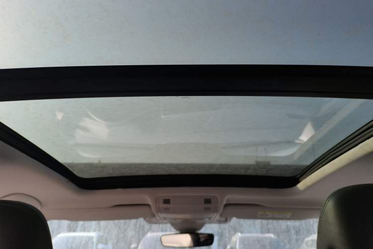 Used Volkswagen Tayron 2023 280TSI Two-Wheel-Drive Luxury Plus Advanced Version
