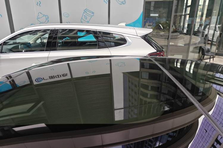 Used Mercedes-Benz E-Class 2020 Facelift E 260 L Sport Edition
