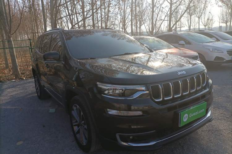 Used  Grand Commander 2018 2.0T Four-Wheel Drive Enjoyment Edition China VI

