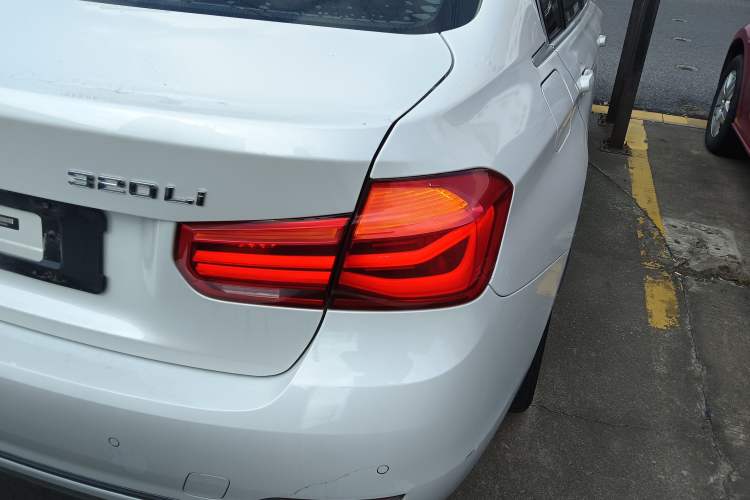 Used BMW 3 Series 2018 320Li Fashion Model