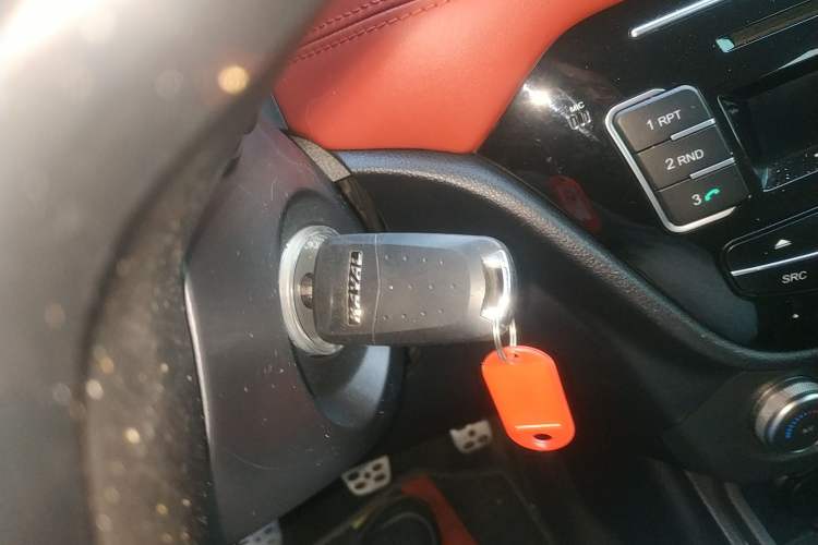 Used Haval H1 2015 1.5L Manual Urban Model
