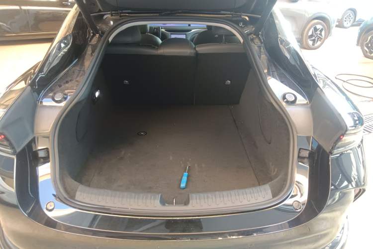 Used  L6 2024 Max Enhanced Performance Edition
