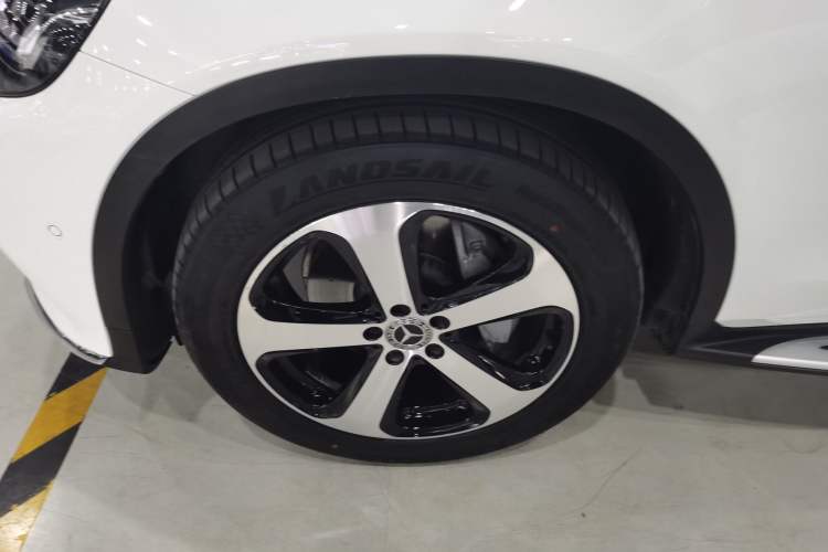 Used Mercedes-Benz GLC 2018 Facelift GLC 260 4MATIC Luxury Edition