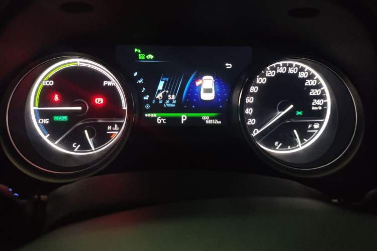 Used Toyota Camry 2018 Dual-Engine 2.5 HG Luxury Edition
