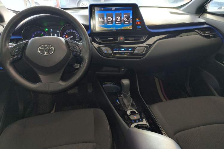 Used Toyota IZOA 2021 2.0L Yidong Edition