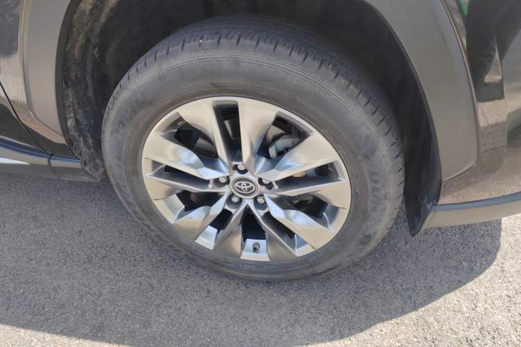 Used Toyota Wildlander 2022 2.0L CVT Two-Wheel Drive Luxury PLUS Edition
