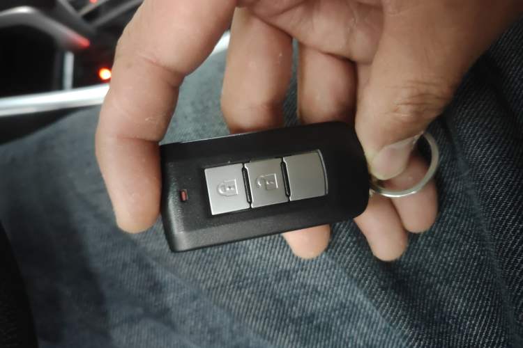 Used Mitsubishi Eclipse Cross 2019 1.5T CVT Two-Wheel Drive Dream Edition China VI Standard
