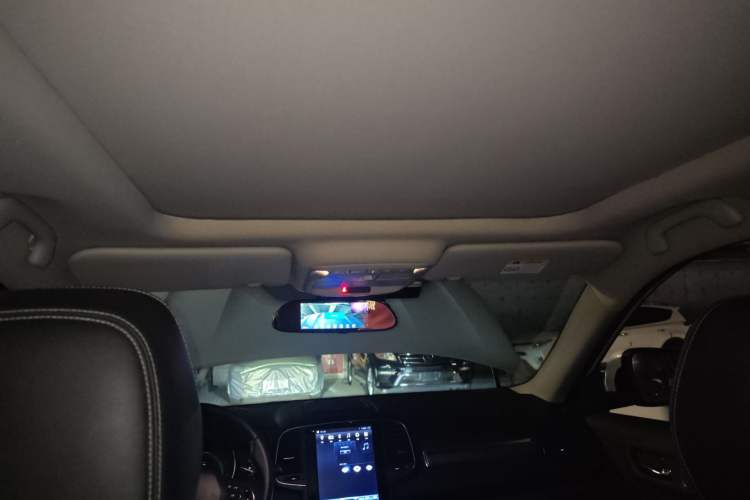 Used Renault Koleos 2018 2.0L Two-Wheel Drive Leading Edition