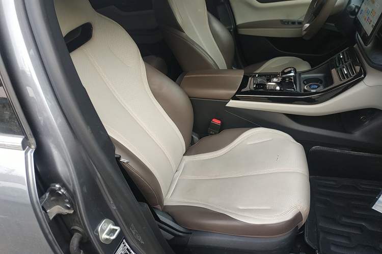 Used BYD Qin PLUS 2023 Champion Edition DM-i 55KM Leading Model