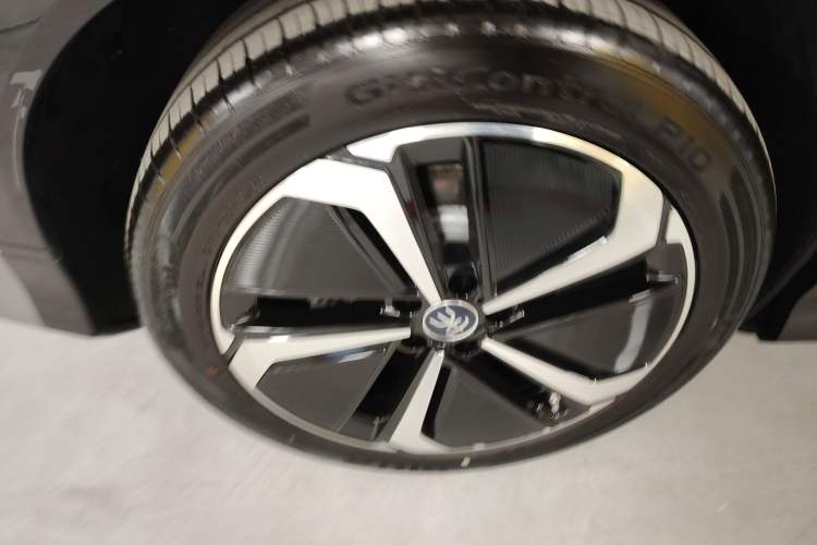 Used BYD Song L EV 2025 Intelligent Driving Version 662 km LiDAR Excellence Edition