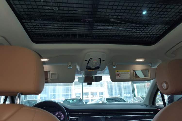 Used Audi Q7 2020 55 TFSI quattro S line sports model