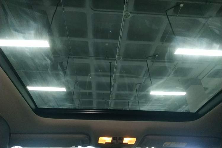 Used Toyota Highlander 2018 2.0T Four-Wheel Drive Luxury Version 7 Seats China VI Standard