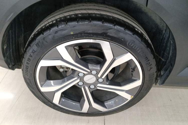 Used Lynk & Co 06 2023 Remix 1.5T Hero
