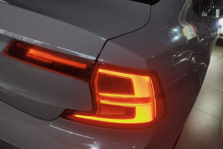 Used Volvo S90 2019 T5 Zhiyi Edition
