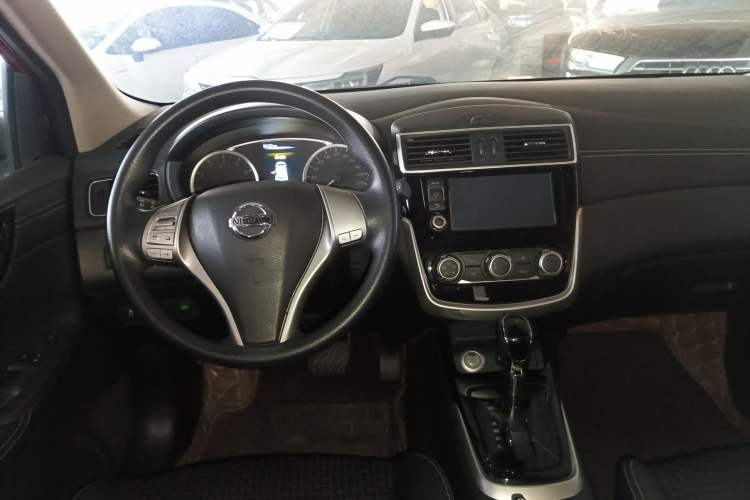 Used Nissan Tiida 2016 1.6L CVT Smart Drive Edition
