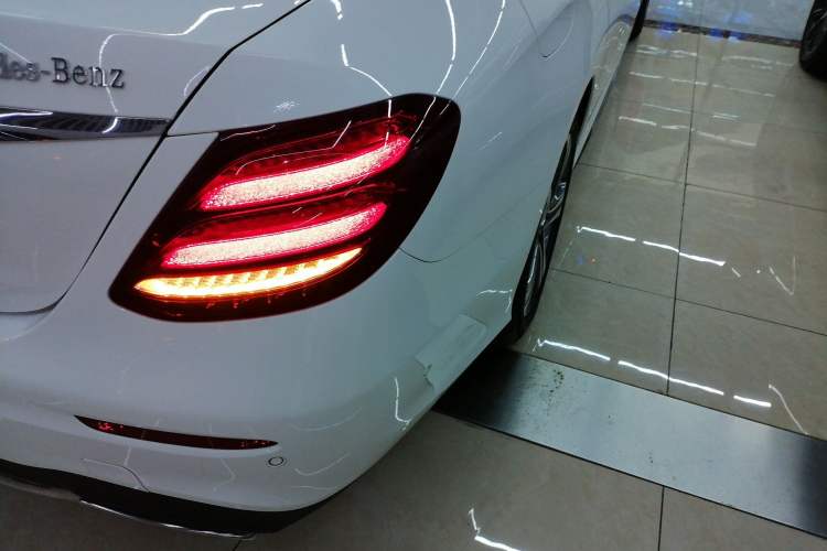 Used Mercedes-Benz E-Class 2020 Facelift E 260 L Sport Edition
