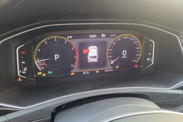 Used Volkswagen T-ROC 2021 Revised Version 280TSI DSG Two-Wheel Drive Comfort & Smart Connectivity Edition