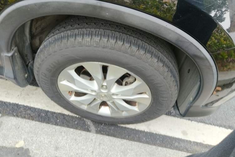 Used Honda CR-V 2013 2.4L Two-Wheel-Drive Luxury Edition
