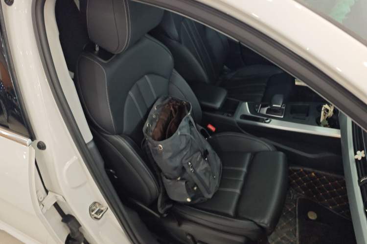 Used Audi A4L 2022 40 TFSI Fashion Dynamic Model
