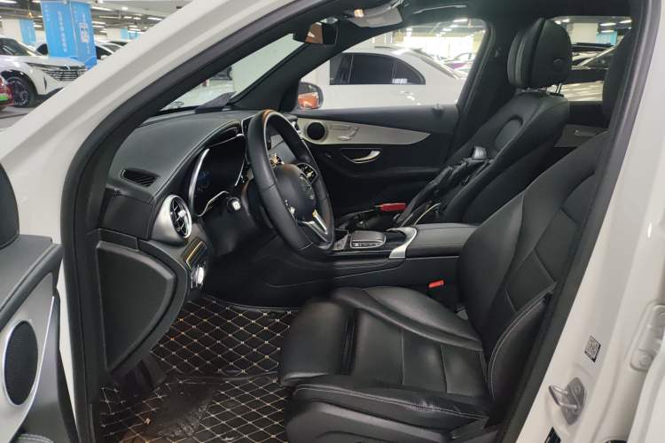 Used Mercedes-Benz GLC 2021 GLC 260 L 4MATIC Dynamic Edition
