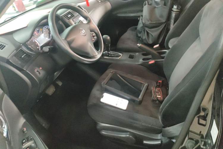 Used Nissan Tiida 2014 1.6L CVT Comfort Model
