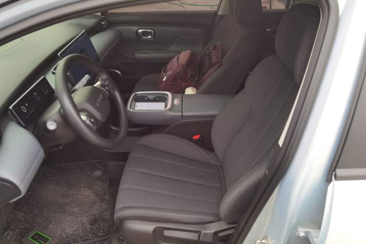 Used AION UT 2025 330 Starlight Edition