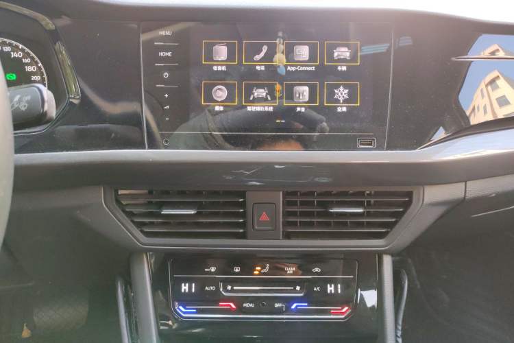 Used Volkswagen Bora 2020 1.5L Automatic Elite Version
