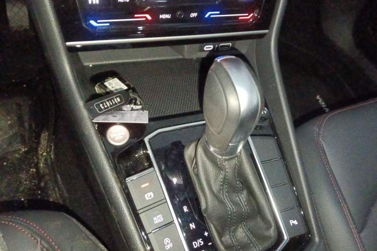 Used Volkswagen Lavida 2024 300TSI DSG Starry Sky Leading Edition
