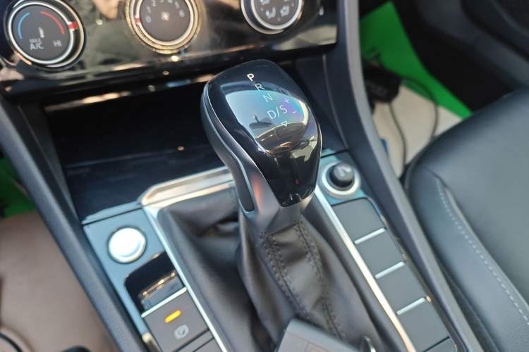 Used Volkswagen Sagitar 2020 280TSI DSG Comfort Version China VI Standard