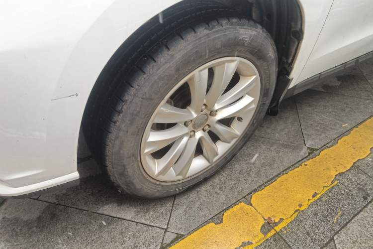 Used Haval H2 2016 Red Label 1.5T Manual Two-Wheel Drive Elite Model
