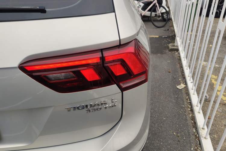 Used Volkswagen Tiguan L 2018 Facelift 330TSI Automatic Two-Wheel Drive Luxury Edition