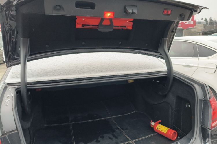 Used Mercedes-Benz E-Class 2015 Revised E 260 L
