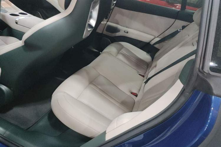 Used Xiaomi Auto YU7 2025 Ultra-Long Range High-Performance All-Wheel-Drive Max Edition