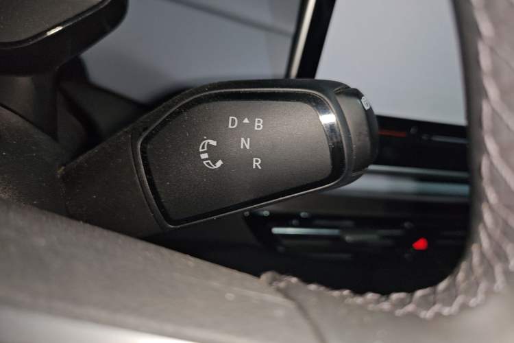 Used Volkswagen ID.4 X 2025 Smart Version Pure & Intelligent Enjoyment Edition
