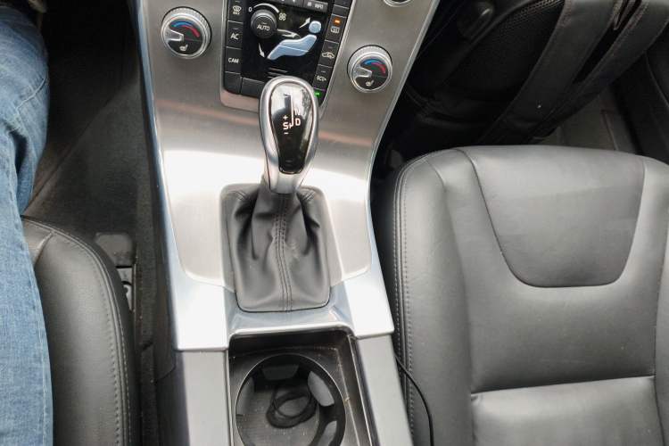 Used Volvo S60 2017 S60L T4 Smart Range Edition