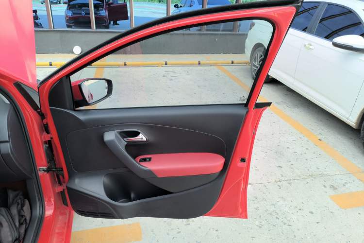 Used Volkswagen Polo 2018 1.5L Automatic Advanced Driving Model
