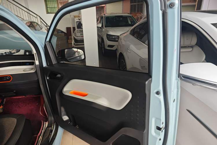 Used Wuling Hongguang MINIEV 2020 Freedom Version Lithium Iron Phosphate
