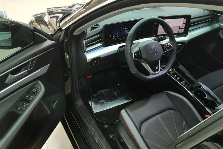 Used Volkswagen Lamando 2024 Lavida L 280TSI DSG Cool & Spicy Edition